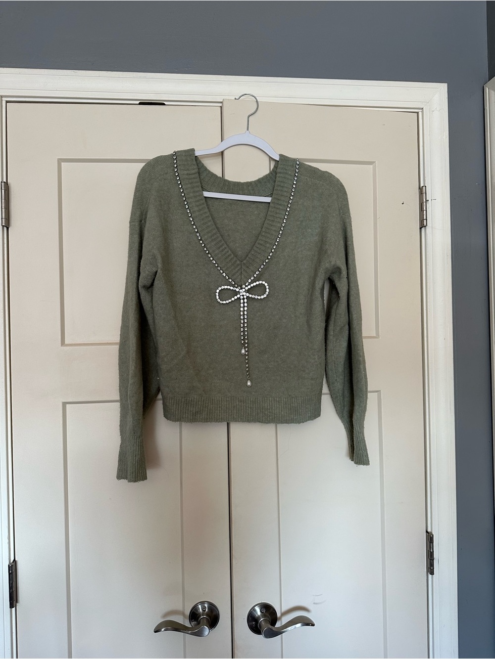 Express Olive Green V-Neck Sweater with Pearl Bow Detail